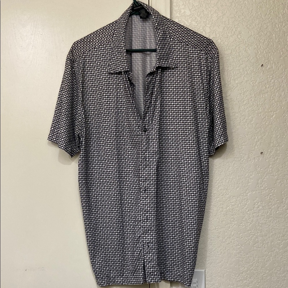 Kenneth Cole L Black and White Casual Button Down Shirt